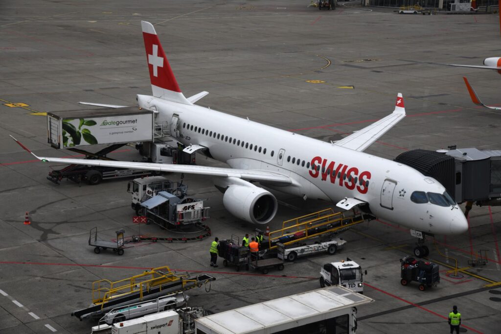 Bombardier US sales threat