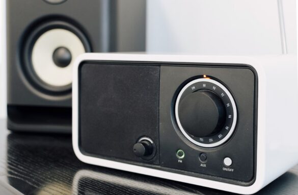 Home Speakers and Subwoofers: Inside Canada's Audio Shelf