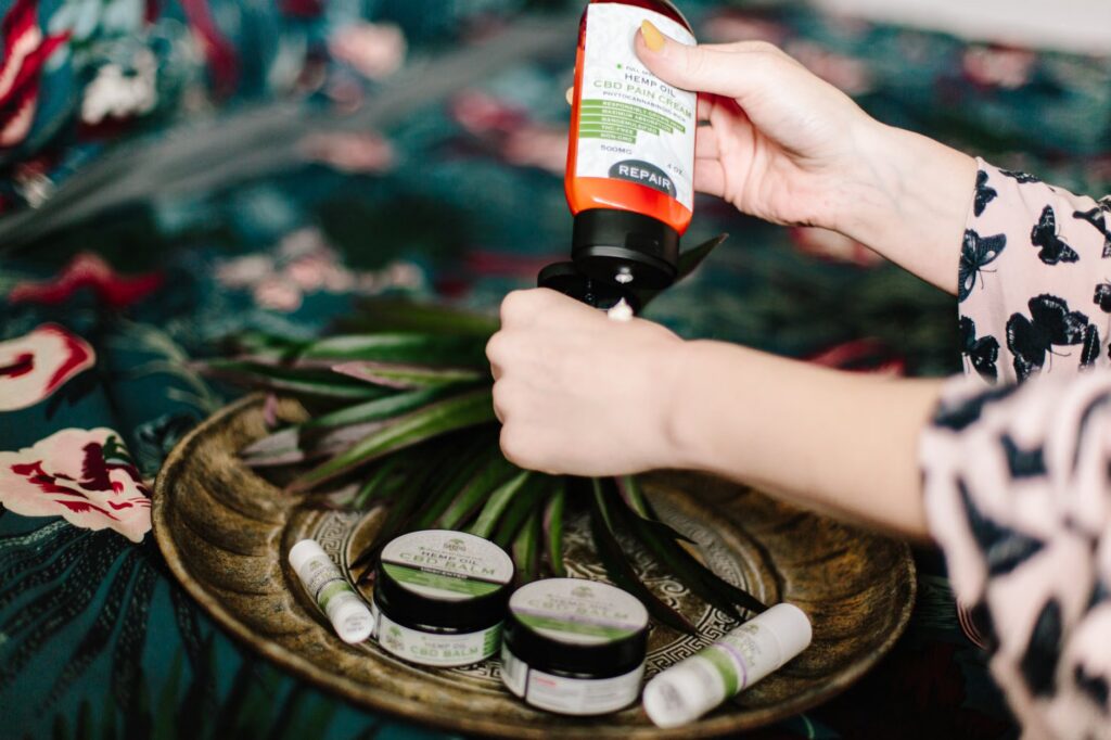 ApiVENZ Relief Cream